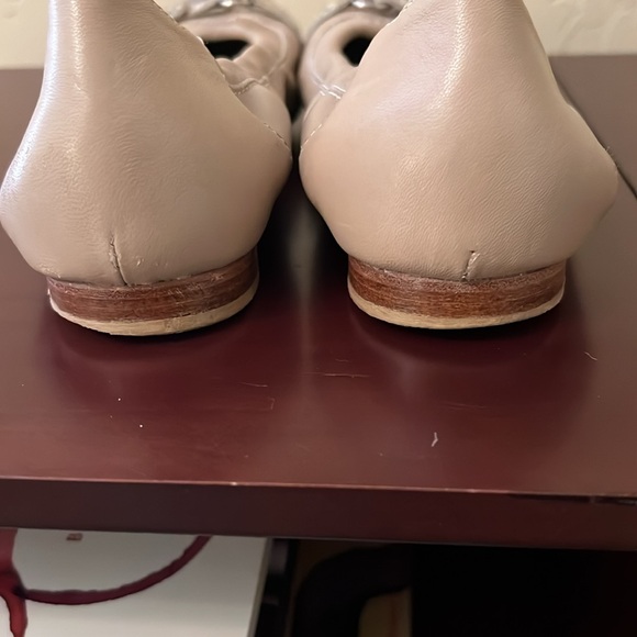 AGL Cap Toe Ballet Flat with Buckle Detail - Size 8.5M - Picture 7 of 8